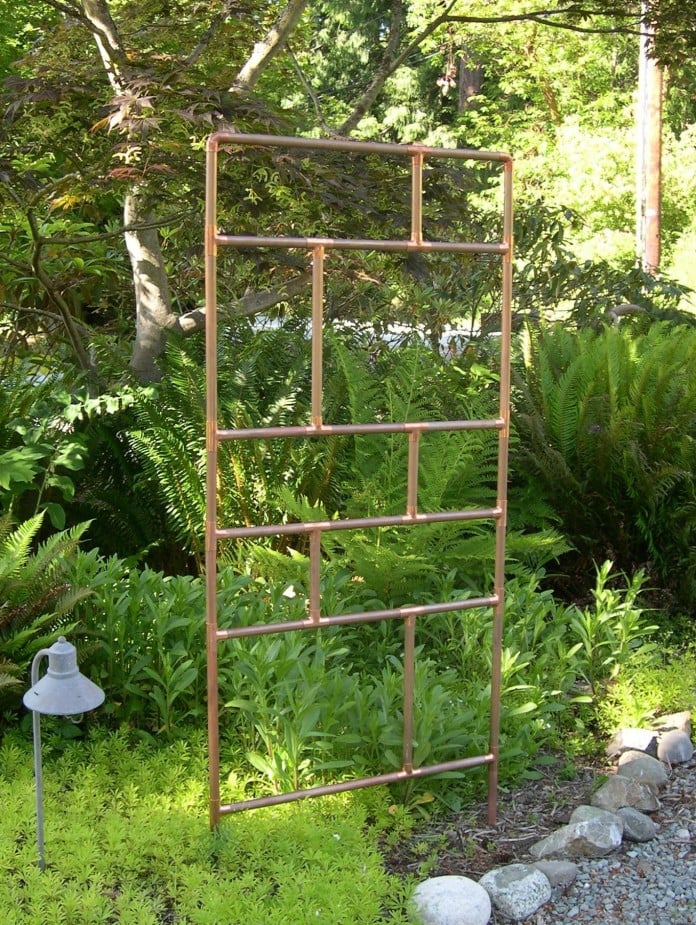 These Metal Garden Trellises Are Beautiful With Or Without Plants