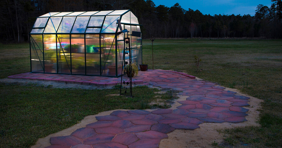 How to Build a Solar Greenhouse